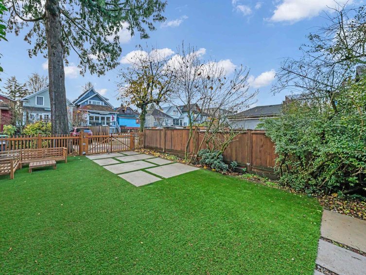 158 E 26th Avenue, Vancouver, BC, V5V 2G9 - 21