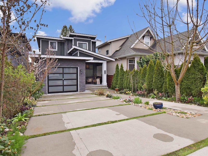 15448 Russell Avenue, Surrey BC