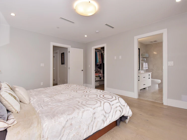 15448 Russell Avenue, Surrey, BC, V4B 2R3 - 21