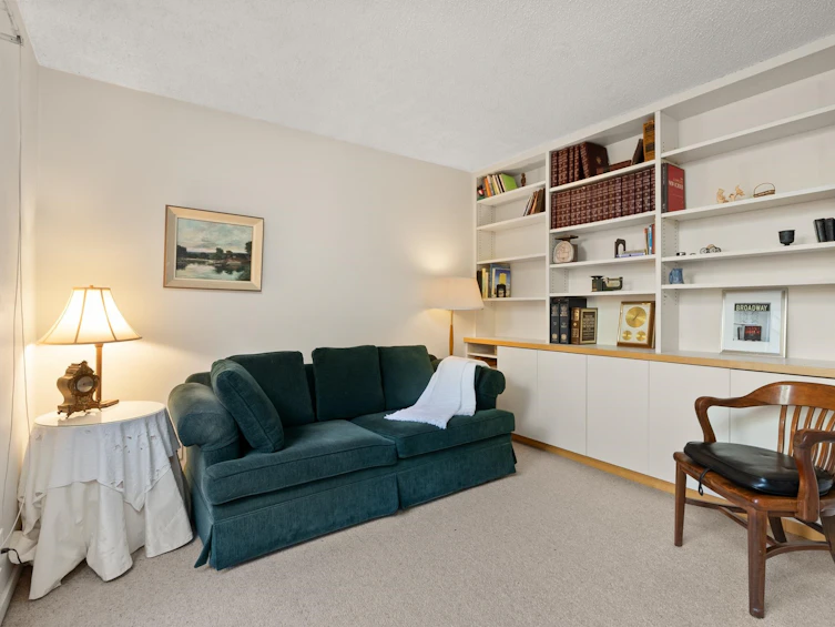 328 Wethersfield Drive, Vancouver, BC, V5X 4N1 - 14