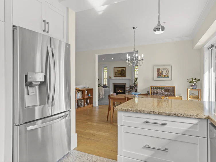 2304 W 6th Avenue, Vancouver, BC, V6K 1V9 - 12