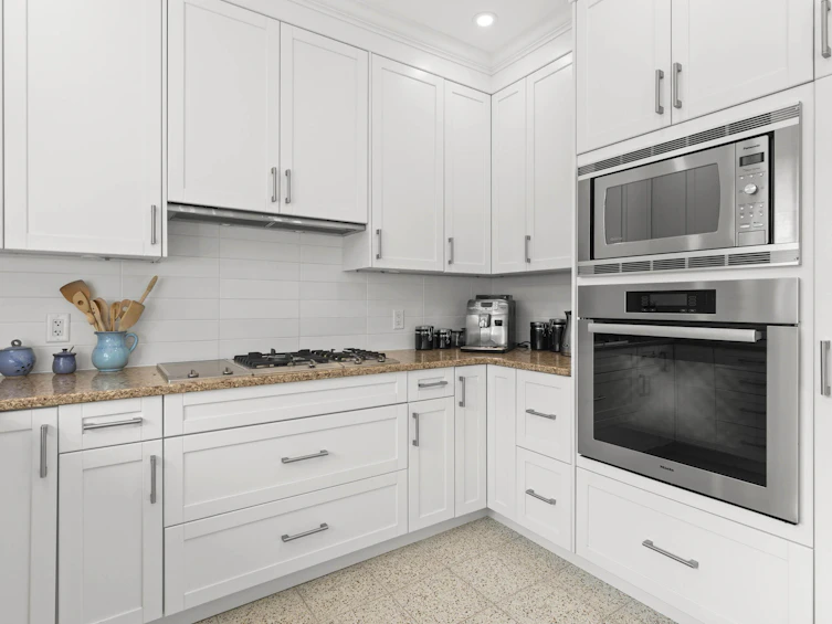 2304 W 6th Avenue, Vancouver, BC, V6K 1V9 - 10