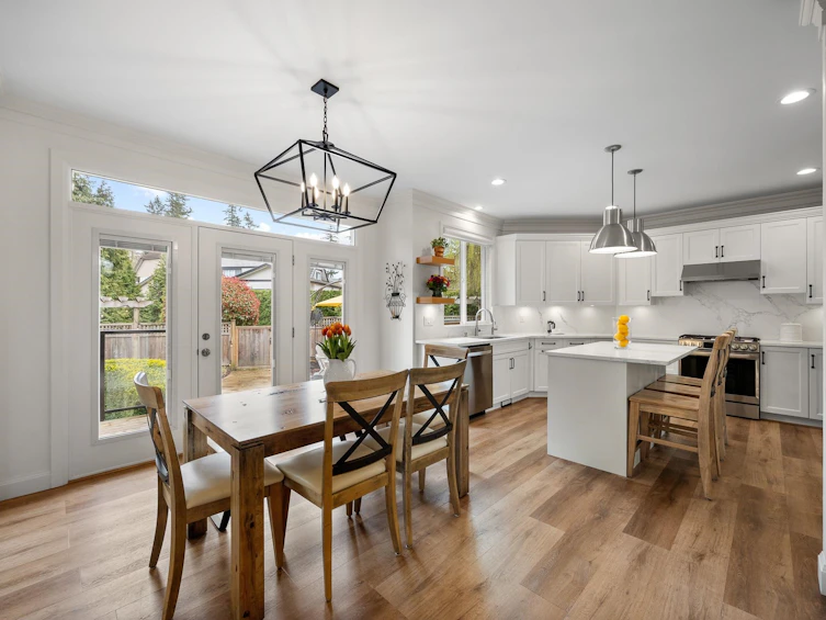15440 36b Avenue, Surrey, BC, V3Z 0H3 - 15