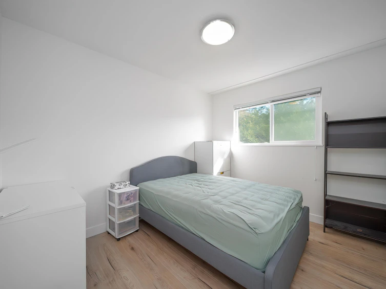 9031 Glenbrook Court, Richmond, BC, V7A 2T1 - 23