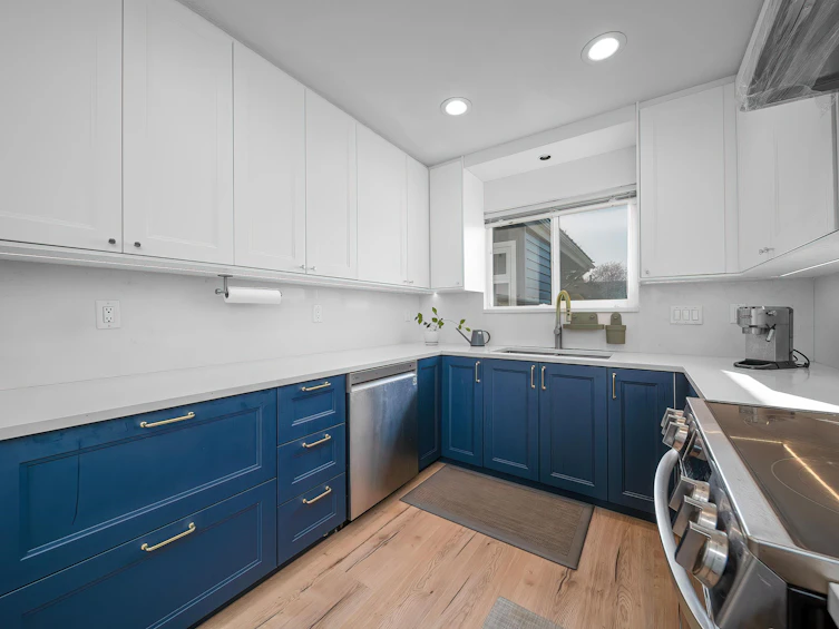 9031 Glenbrook Court, Richmond, BC, V7A 2T1 - 17