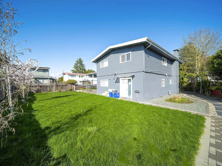 9031 Glenbrook Court, Richmond, BC, V7A 2T1 - 33