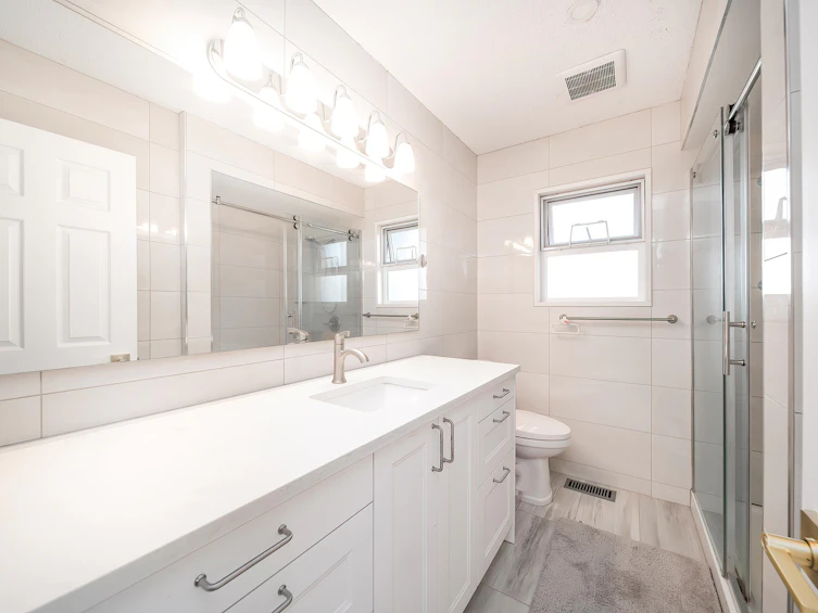 9031 Glenbrook Court, Richmond, BC, V7A 2T1 - 21