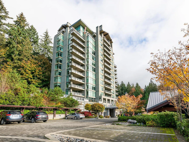 301-3315 Cypress Place, West Vancouver, BC, V7S 3J7 - 23