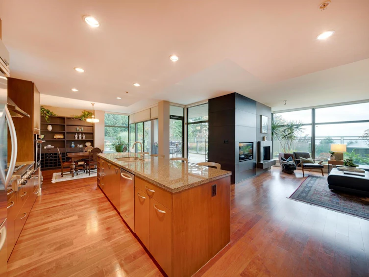 301-3315 Cypress Place, West Vancouver, BC, V7S 3J7 - 5