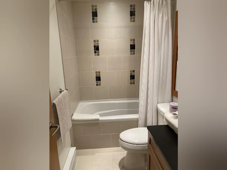 301-3315 Cypress Place, West Vancouver, BC, V7S 3J7 - 35