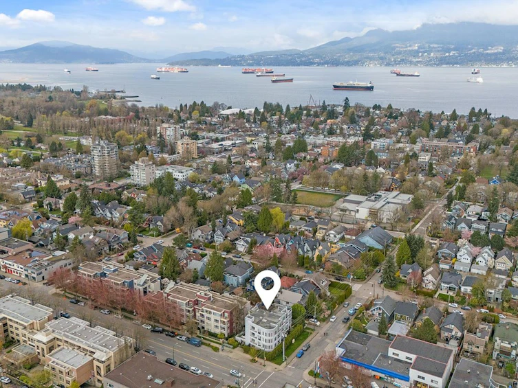 101-3505 W Broadway, Vancouver, BC, V6R 2B5 - 24