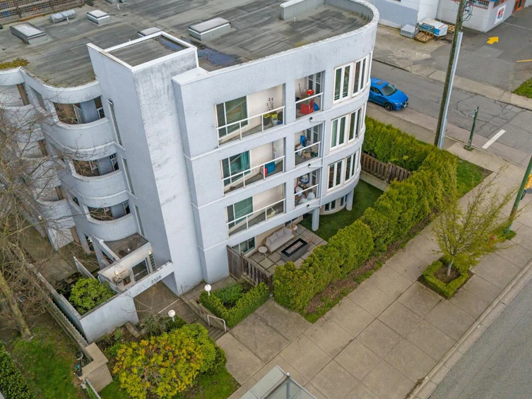101-3505 W Broadway, Vancouver, BC, V6R 2B5 - 37