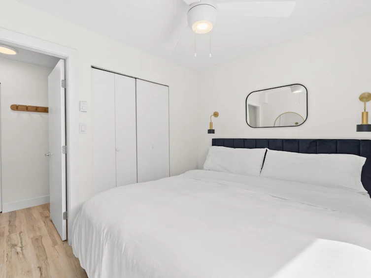101-3505 W Broadway, Vancouver, BC, V6R 2B5 - 11