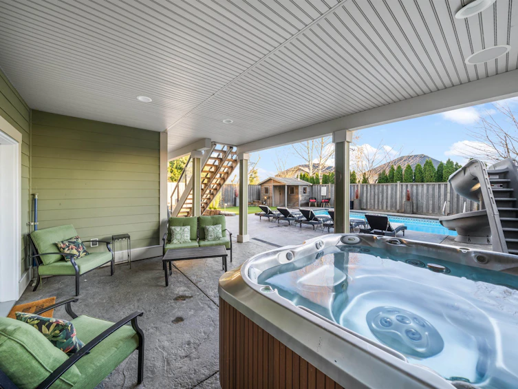 24760 102a Avenue, Maple Ridge, BC, V2W 0A1 - 40
