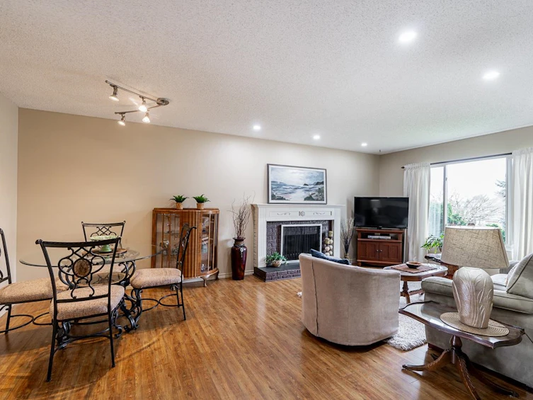 2631 Wildwood Court, Langley, BC, V2Y 1E8 - 5
