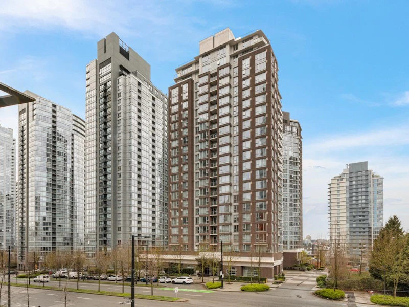 1806 - 550 Pacific Street, Vancouver BC V6Z 3G2