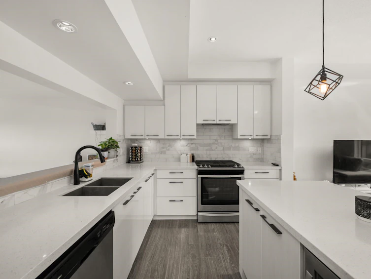 40-14057 60a Avenue, Surrey, BC, V3X 0J2 - 11