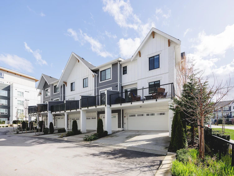 38-20189 84 Avenue, Langley, BC, V2Y 3P7 - 2
