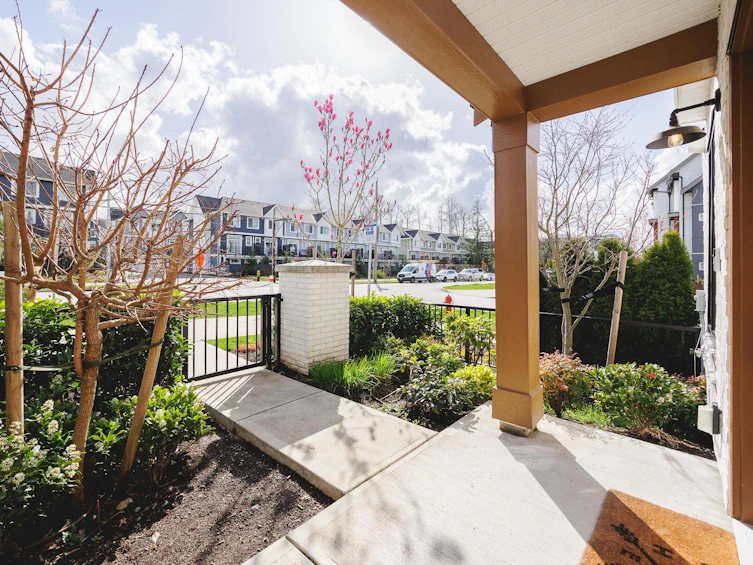 38-20189 84 Avenue, Langley, BC, V2Y 3P7 - 3