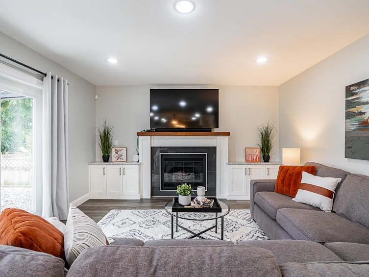 5682 186a Street, Surrey, BC, V3S 7N2 - 8