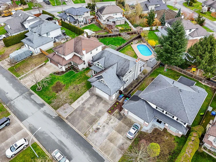 5682 186a Street, Surrey, BC, V3S 7N2 - 30