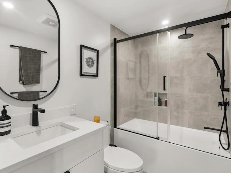 150 W 18th Street, North Vancouver, BC, V7M 1W4 - 24