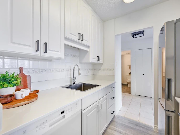 704-1720 Barclay Street, Vancouver, BC, V6G 1K4 - 6