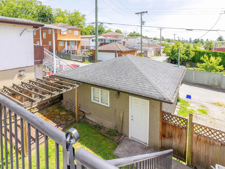 1150 E 41st Avenue, Vancouver, BC, V5W 1R2 - 13