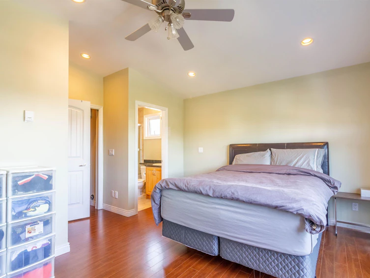 1150 E 41st Avenue, Vancouver, BC, V5W 1R2 - 17