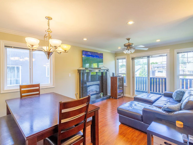 1150 E 41st Avenue, Vancouver, BC, V5W 1R2 - 2