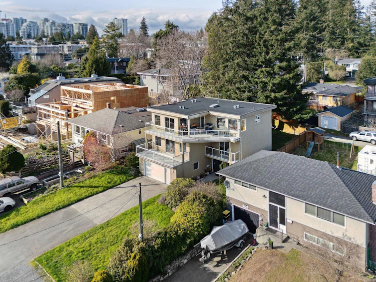 15459 Semiahmoo Avenue, Surrey, BC, V4B 1T7 - 25