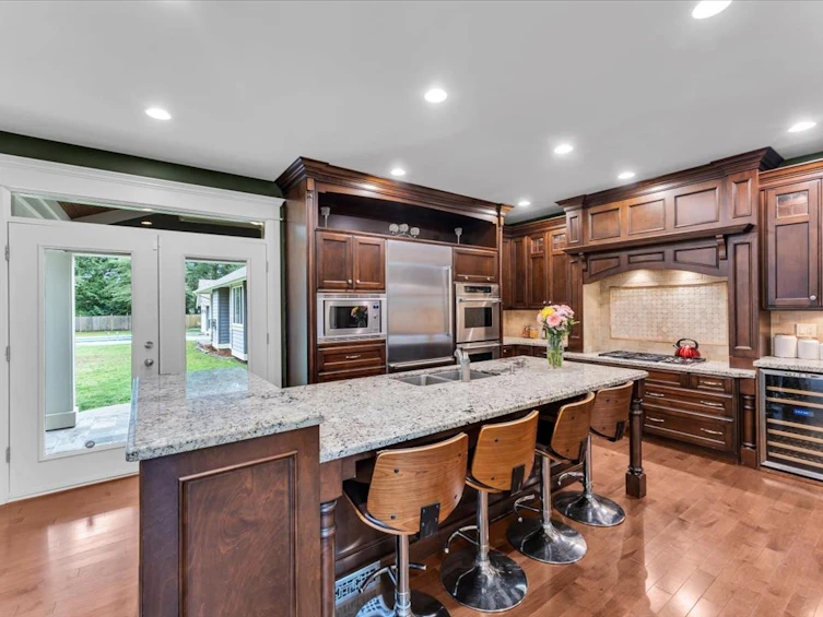 23660 52 Avenue, Langley, BC, V2Z 2P3 - 11