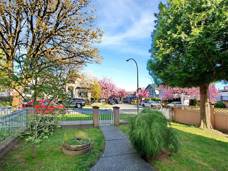 6499 St. Catherines Street, Vancouver, BC, V5W 3G9 - 23