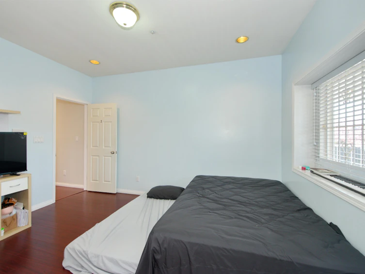6499 St. Catherines Street, Vancouver, BC, V5W 3G9 - 34