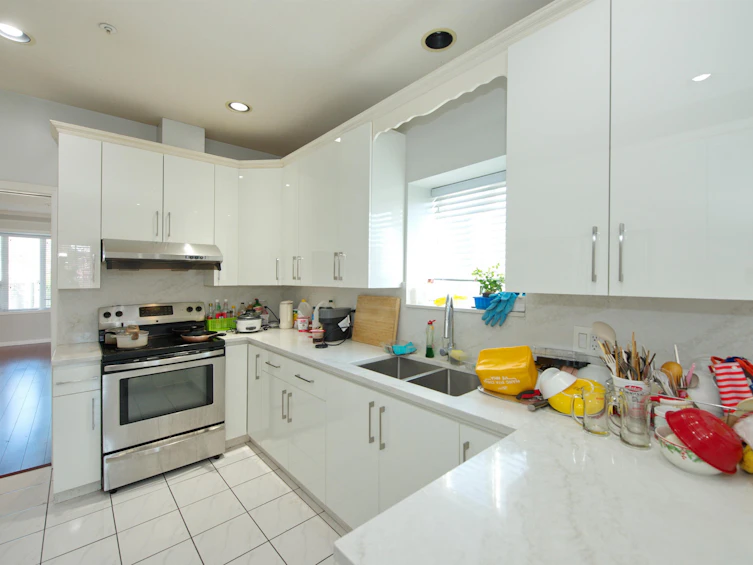 6499 St. Catherines Street, Vancouver, BC, V5W 3G9 - 38
