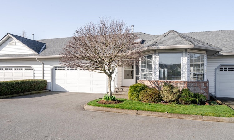 28-3293 Firhill Drive