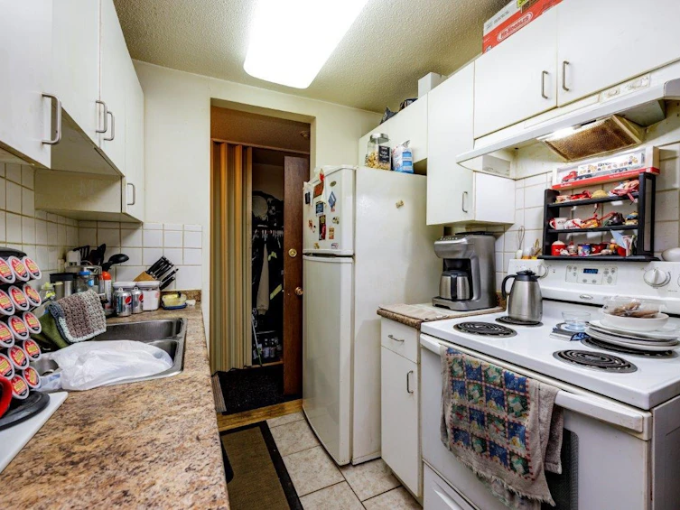 201-135 W 21st Street, North Vancouver, BC, V7M 1Z2 - 11