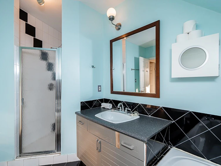 233 Eleventh Street, New Westminster, BC, V3M 4C8 - 27