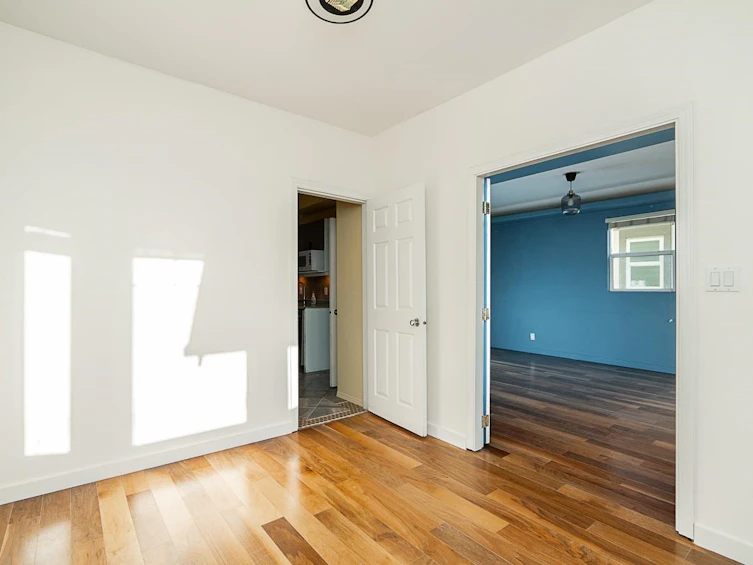 233 Eleventh Street, New Westminster, BC, V3M 4C8 - 12
