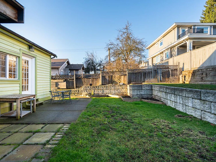 233 Eleventh Street, New Westminster, BC, V3M 4C8 - 32
