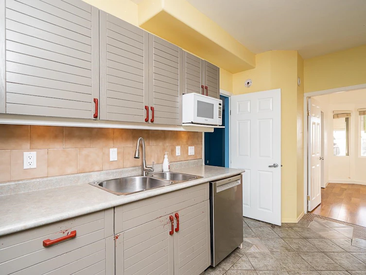 233 Eleventh Street, New Westminster, BC, V3M 4C8 - 15