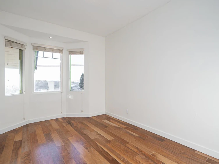 233 Eleventh Street, New Westminster, BC, V3M 4C8 - 11