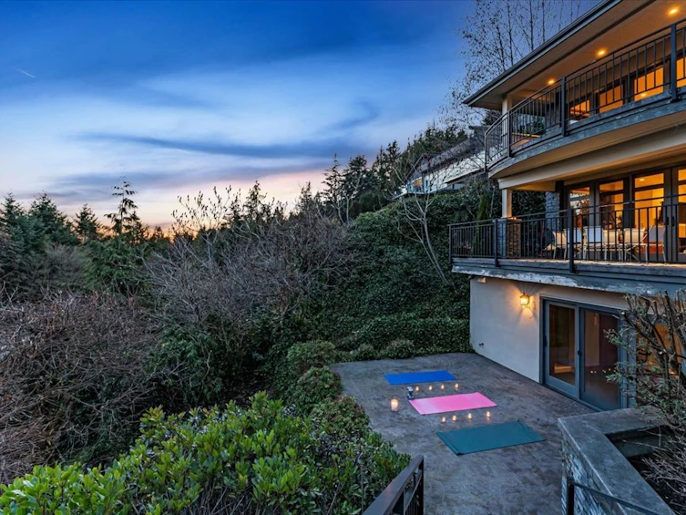 1125 Groveland Court, West Vancouver, BC, V7S 1Z7 - 31