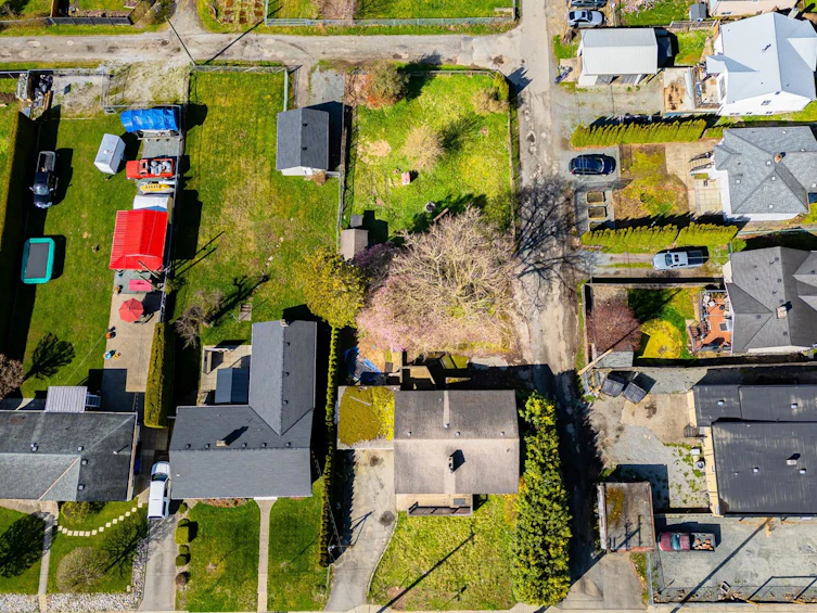 7565 Stave Lake Street, Mission, BC, V2V 4E9 - 2