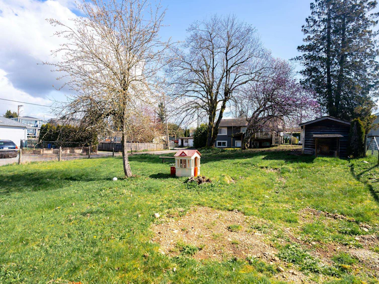 7565 Stave Lake Street, Mission, BC, V2V 4E9 - 13