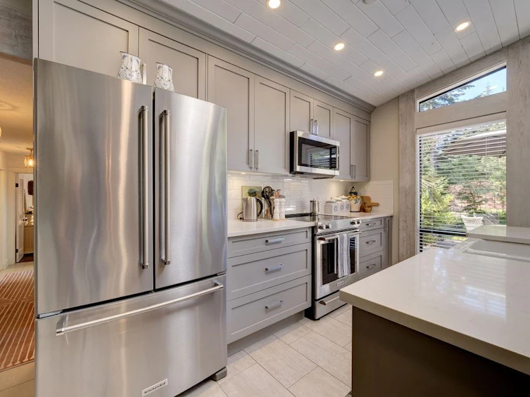 6559 Pickleball Court, Sechelt, BC, V7Z 0N3 - 17