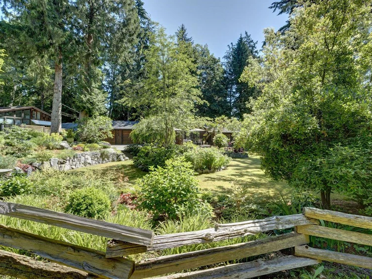 6559 Pickleball Court, Sechelt, BC, V7Z 0N3 - 36