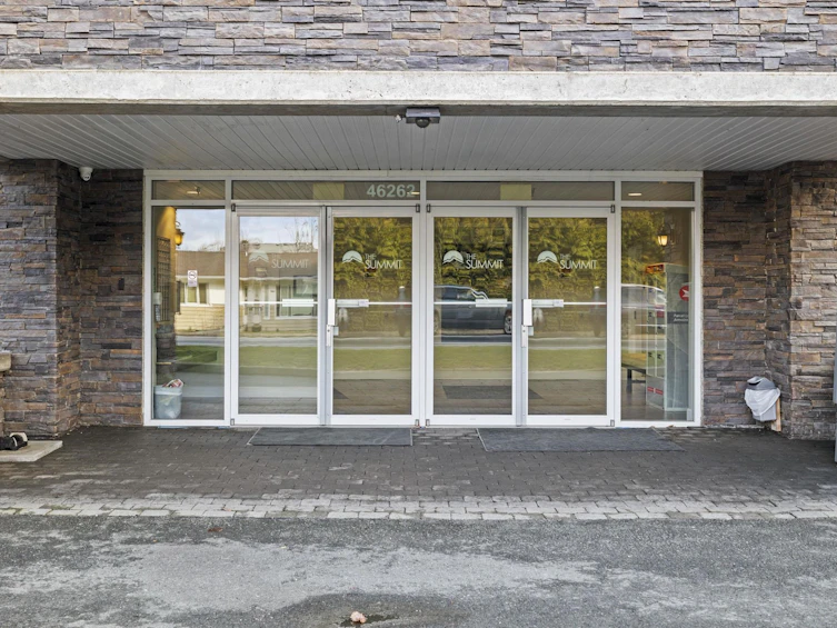 212-46262 First Avenue, Chilliwack, BC, V2P 0C3 - 2