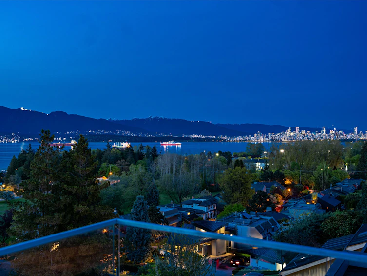 4525 W 2nd Avenue, Vancouver, BC, V6R 1K7