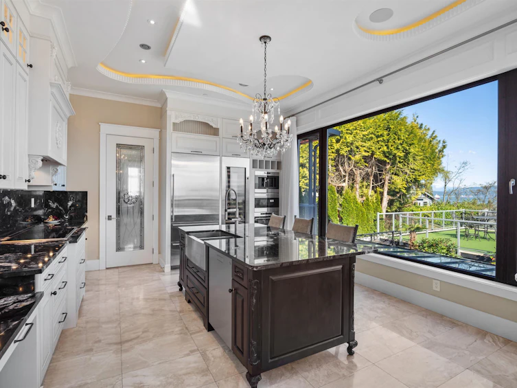 4525 W 2nd Avenue, Vancouver, BC, V6R 1K7 - 8